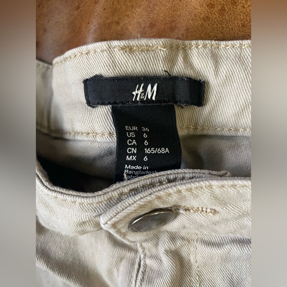 H&M shorts - Picture 3 of 3
